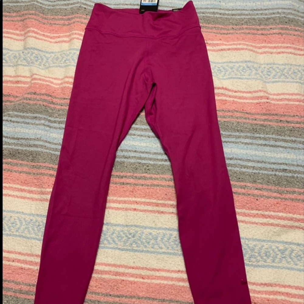 NWT Mid rise Nike leggings